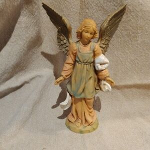 Fontanini Handcrafted Angel Figurine - Multicolor